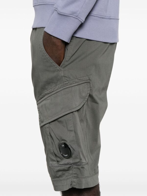 C.P. COMPANY SHORTS GRIGIO