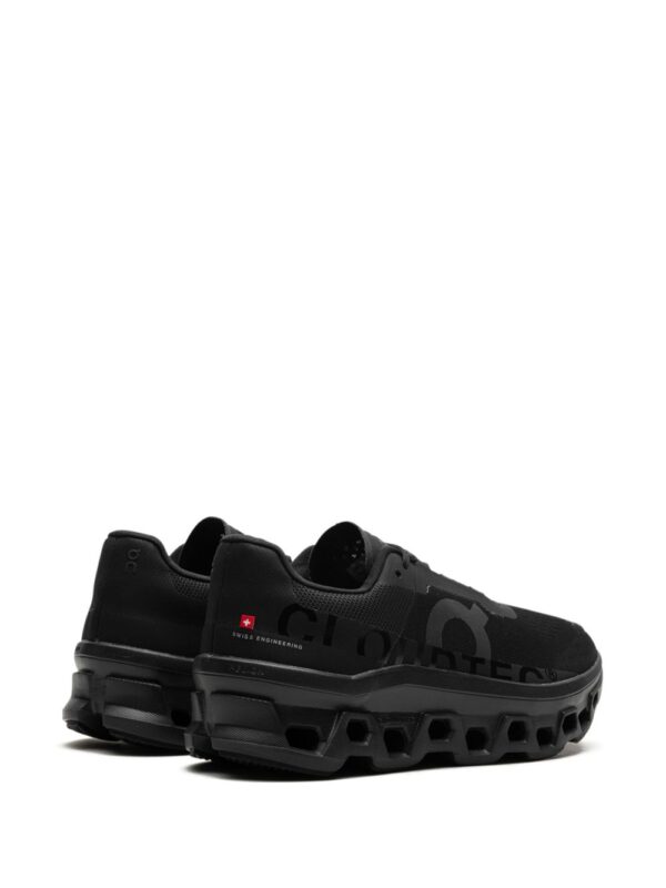 ON Sneakers